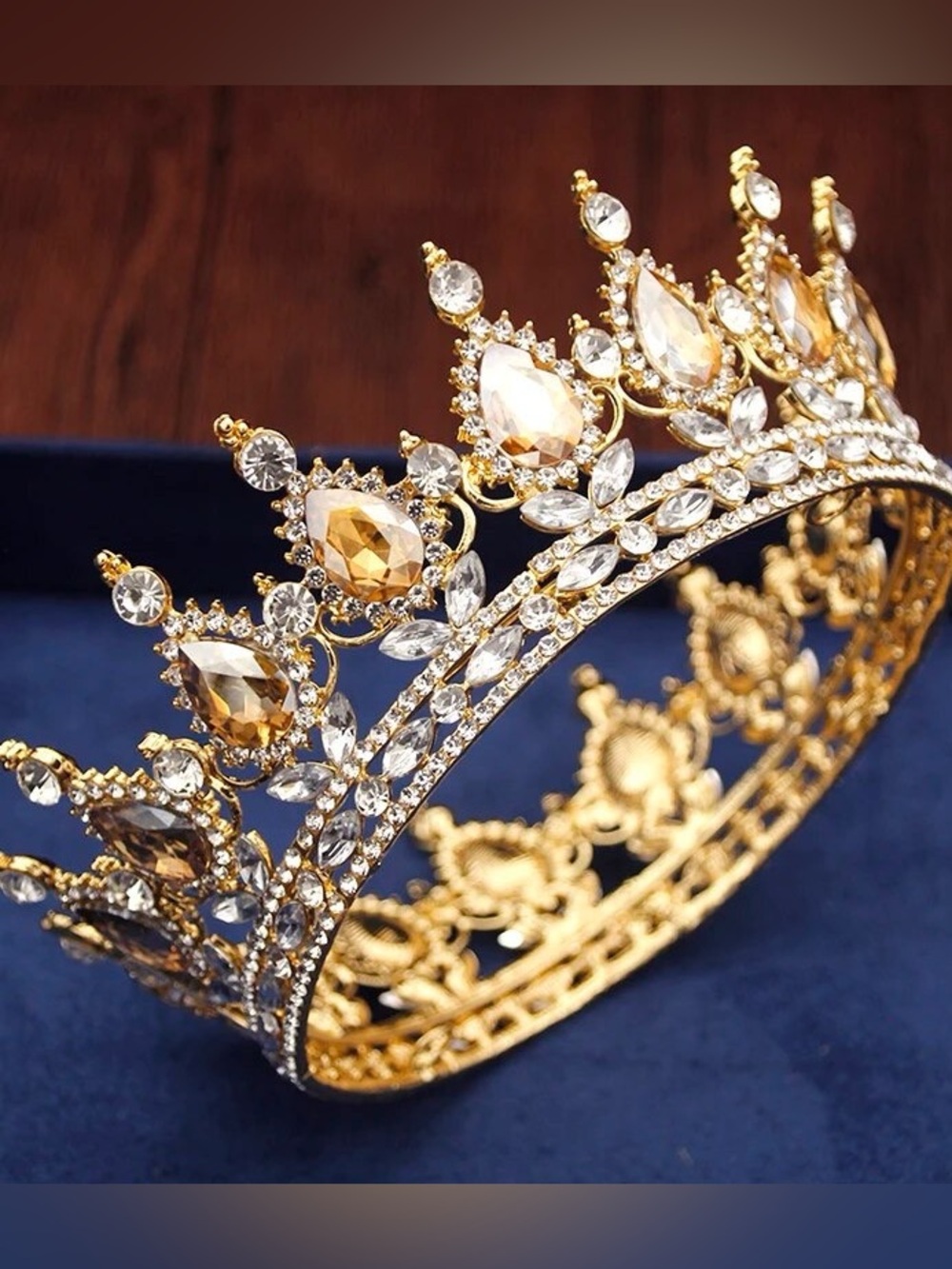 Gold Crystal Tiara Crown - Elegant Women's Headpiece